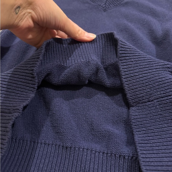 Navy blue vest - Picture 4 of 4